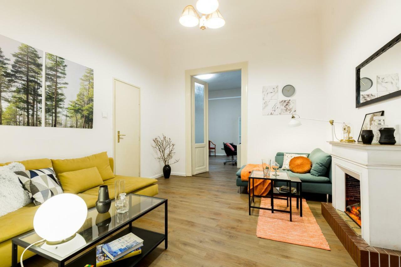 Unique Riverside Apartment Budapeste Exterior foto