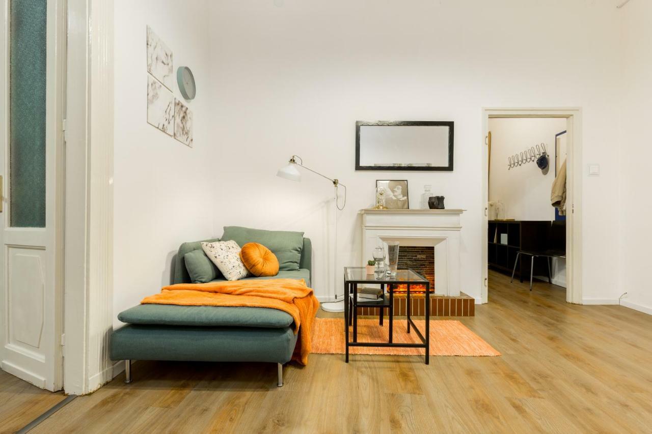 Unique Riverside Apartment Budapeste Exterior foto